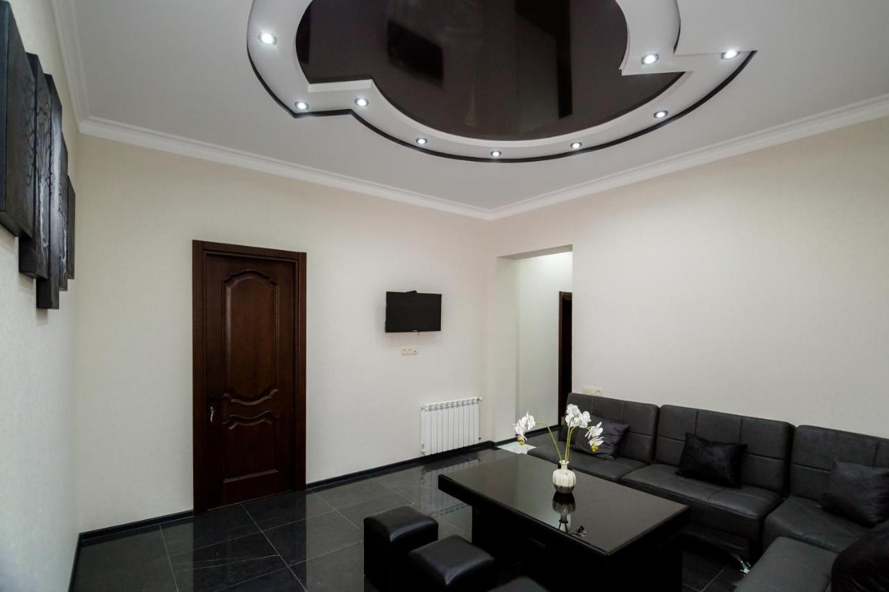Star Hotel Tbilisi Exteriör bild