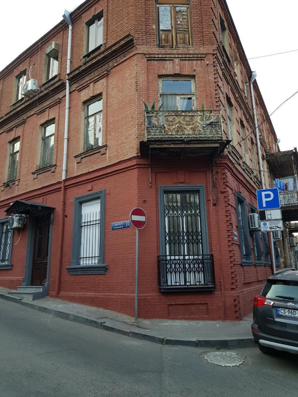 Star Hotel Tbilisi Exteriör bild